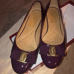Ferragamo Varina Flats In Barolo (Plum) Size 6.5